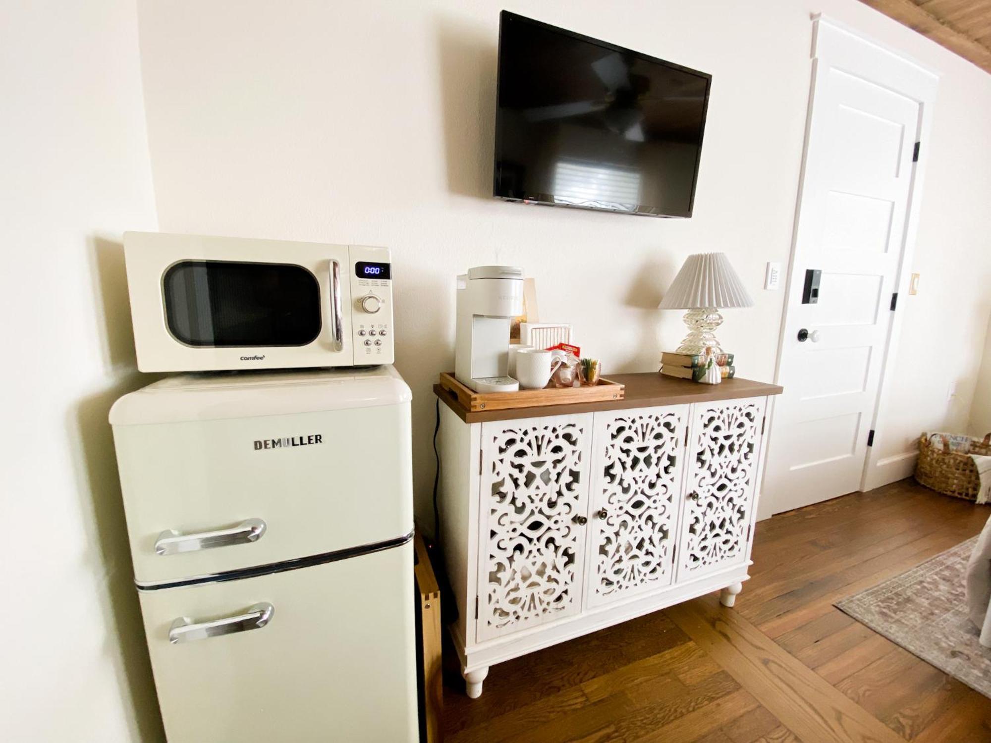 Apartment 1br 1ba In Historic Park Ave *